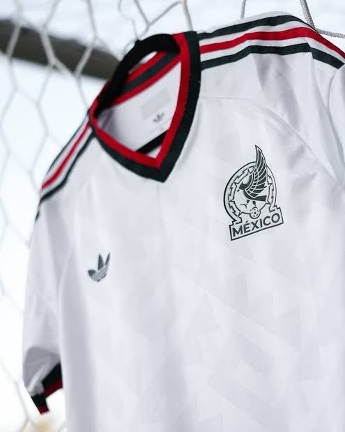 Selección Mexicana presenta jersey de visitante para el Mundial 2026
