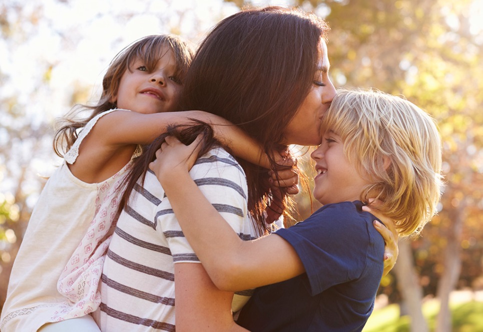 madre e hijo estudio