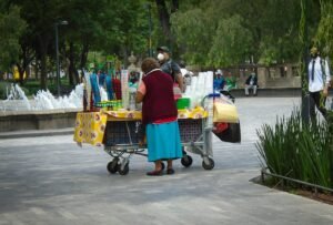Mujeres México laboran informalidad