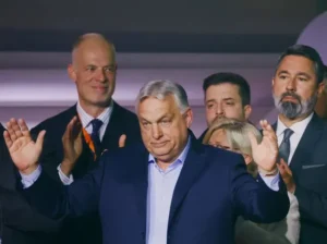 Hungría Orbán deja poder