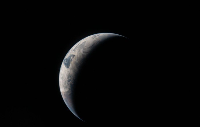 La misión Artemis II órbita lunar entró