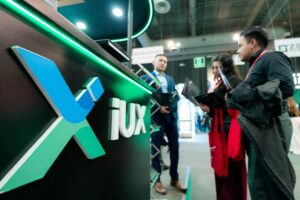 IUX triunfa en Money Expo México