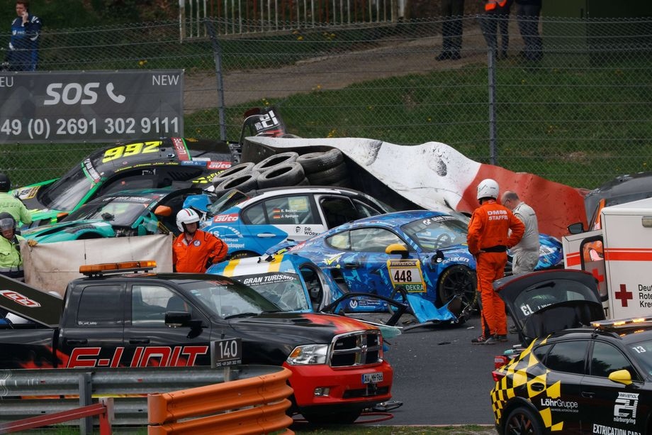 Nürburgring Alemania Accidente piloto
