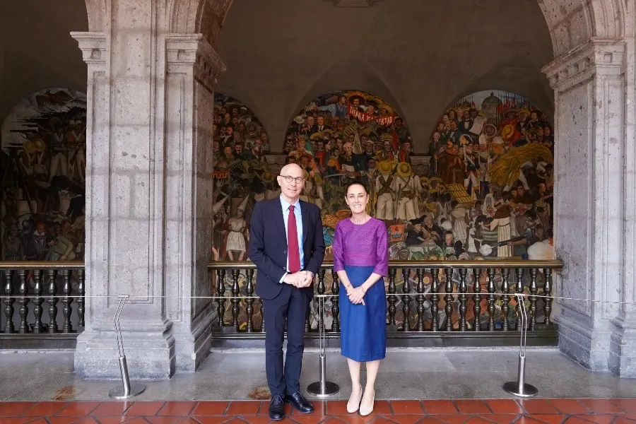 Sheinbaum se reúne con Alto Comisionado de la ONU