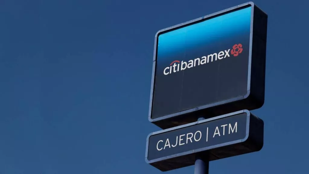 Citi vende participación en Banamex