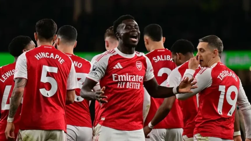 demanda al Arsenal