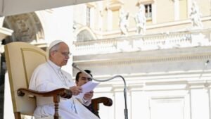 papa xvi