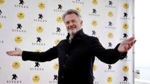 Sam Neill vence cáncer