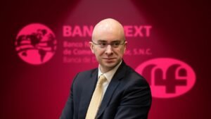 Carlos Torres Nafin Bancomext