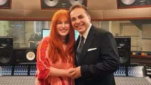 Hospitalizan pareja Cristian Castro