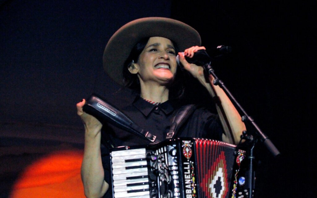 Julieta Venegas