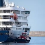 Repatriación médica: EE. UU. traslada a Nebraska a pasajeros del MV Hondius