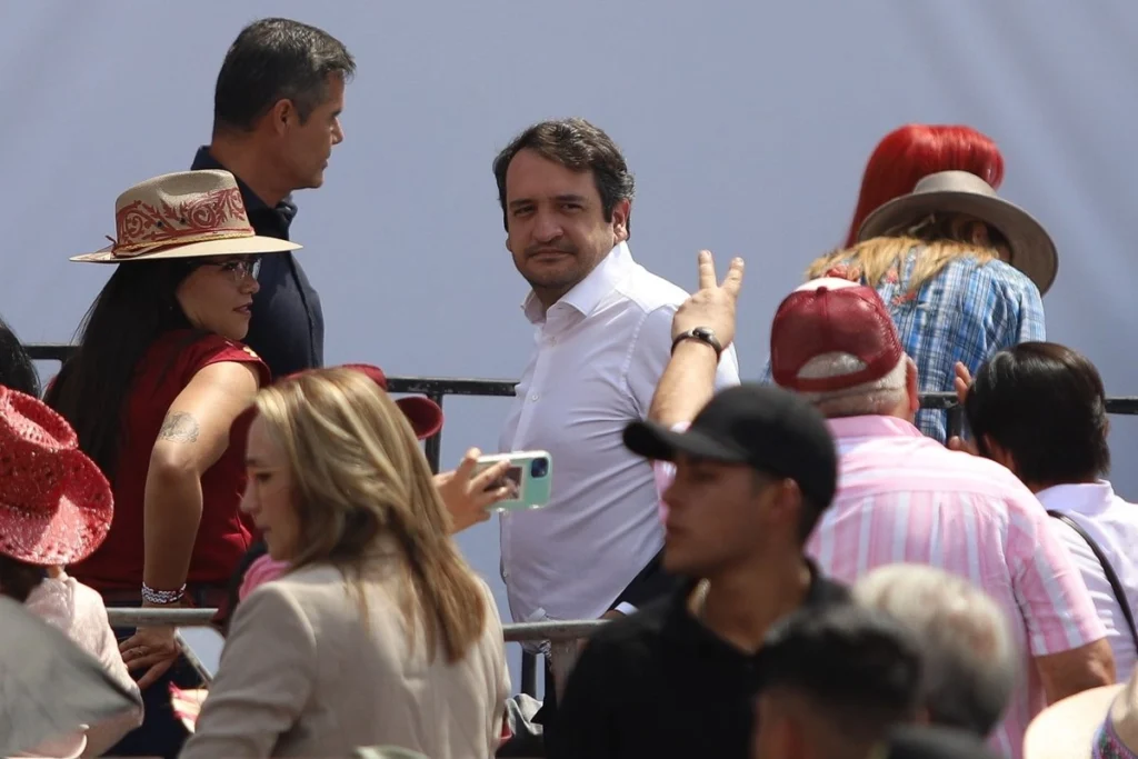 Andrés López Beltrán en Morena