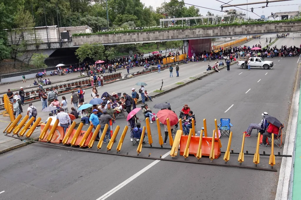 diálogo con la CNTE