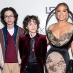 Jennifer Lopez se sincera sobre la inminente partida de sus gemelos a la universidad tras estrenar su mansión de 18 millones de dólares