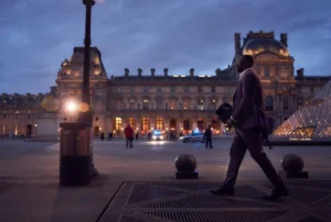 robo Louvre