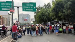CNTE bloqueo