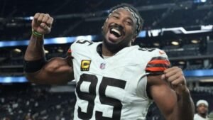 Myles Garrett cambio Rams