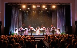 A,Collective,Of,Musicians,,Singers,And,Dancers,In,Gypsy,Costumes