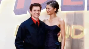 Un-anillo-en-la-mano-de-Zendaya-rumores-cada-vez-mas-insistentes-y-hasta-fotografias-generadas-con-inteligencia-artificial-mantuvieron-a-los-fanaticos-preguntandose-durante-meses-si-junto-a-Tom-H