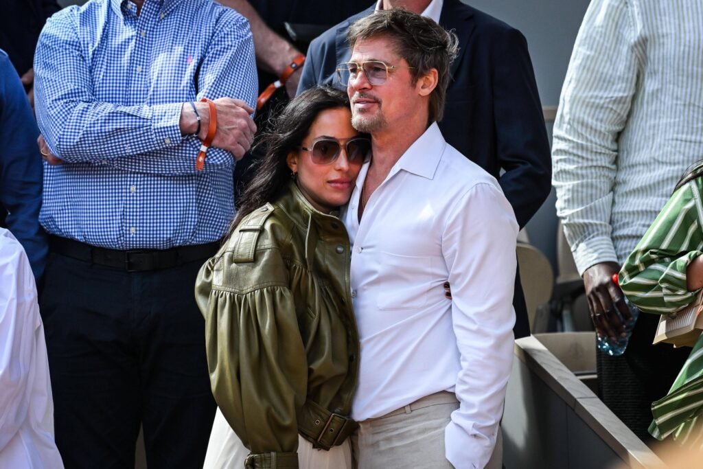 brad-pitt-ines-de-ramon