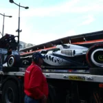 Fuego en Mónaco: Checo Pérez sufre aparatoso incendio ante la mirada del Cadillac Formula 1 Team