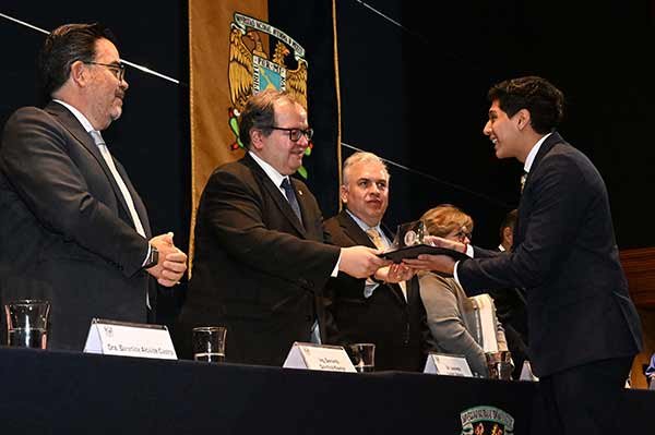 unam