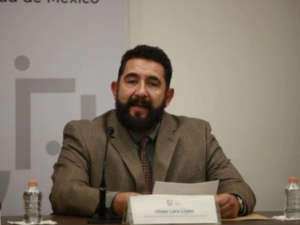 Ulises Lara renuncia FGR