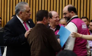 Nuevos partidos Somos México y PAZ