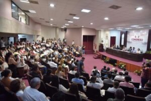 Ocultan gasto en 94% de Congresos