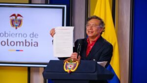 Petro rechaza plan seguridad