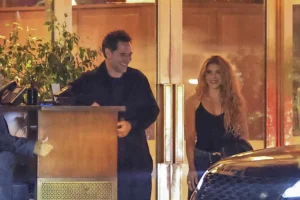 Shakira Manuel García-Rulfo