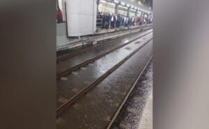 Suspenden servicio Tren Ligero