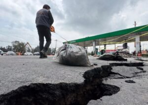 grieta en Iztapalapa