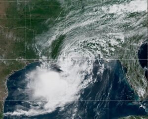 trayectoria oficial tormenta Bertha