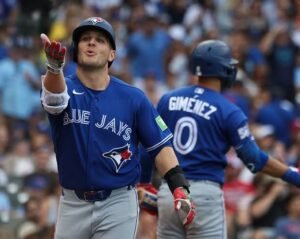 Blue Jays enfrentan Cubs