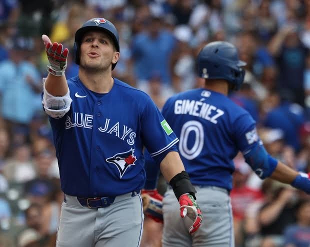 Blue Jays enfrentan Cubs