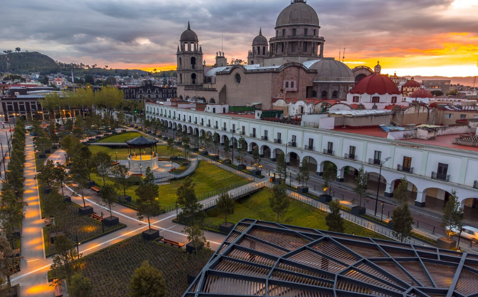 Toluca se hunde
