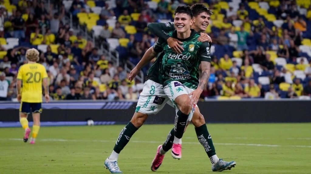 León derrota Nashville
