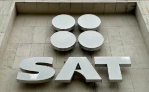 SAT recupera 6 mil millones