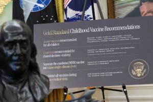 Trump decreto vacunas infantiles